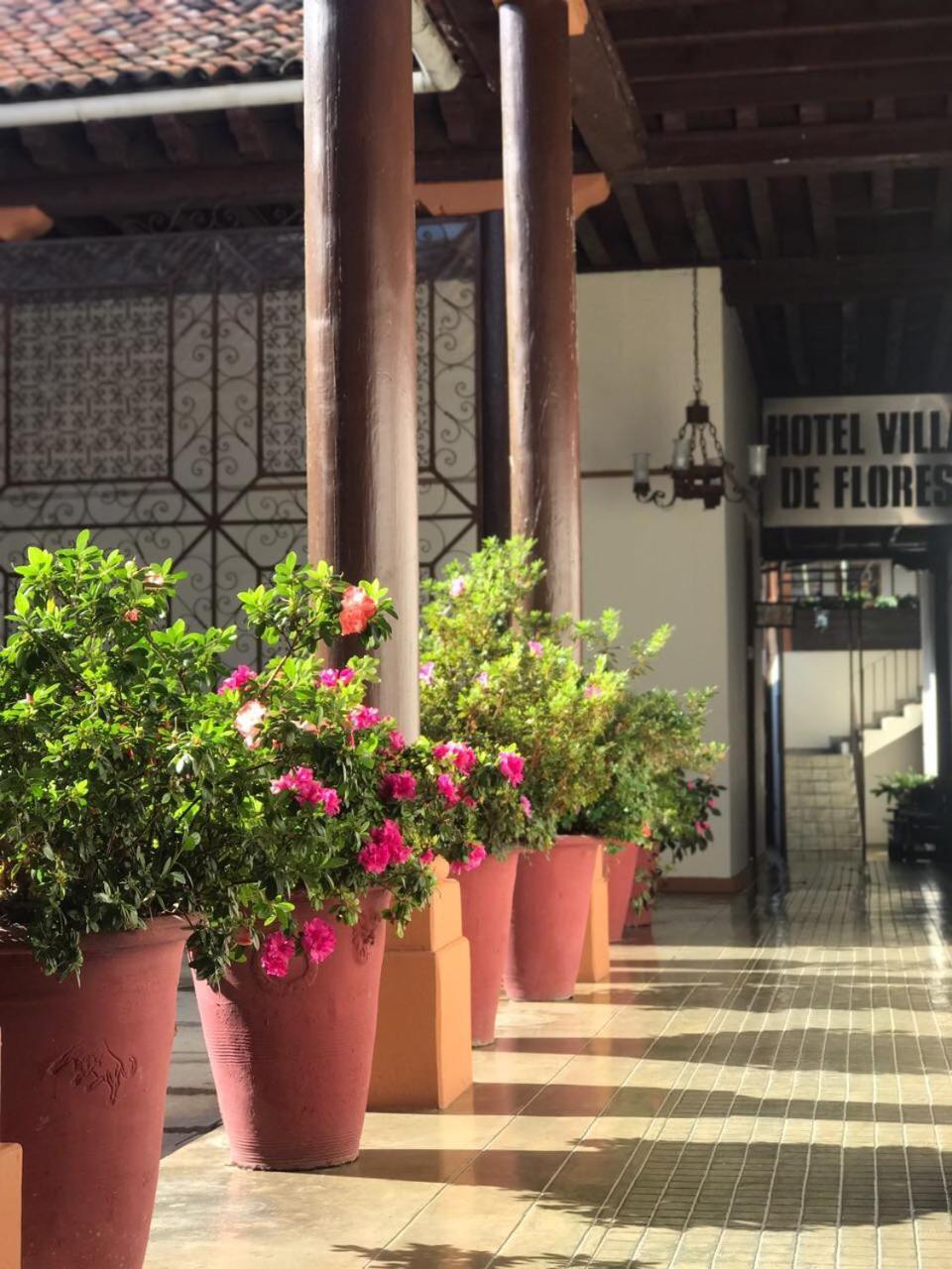 De Flores Hotel
